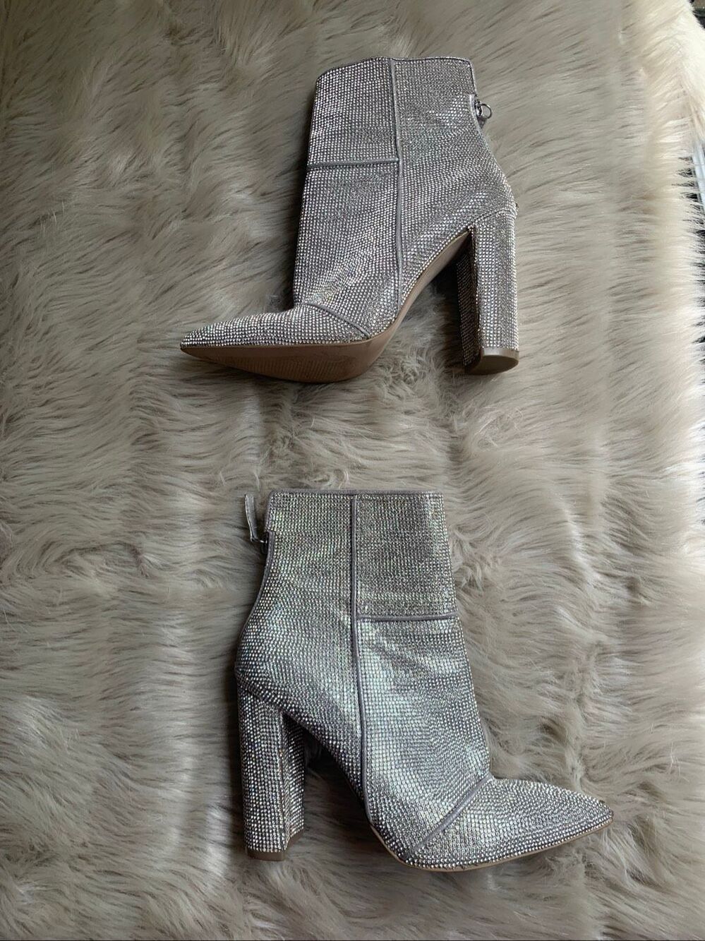 Steve Madden silver rhinestone-embellished block heel ankle boots 7.5M
